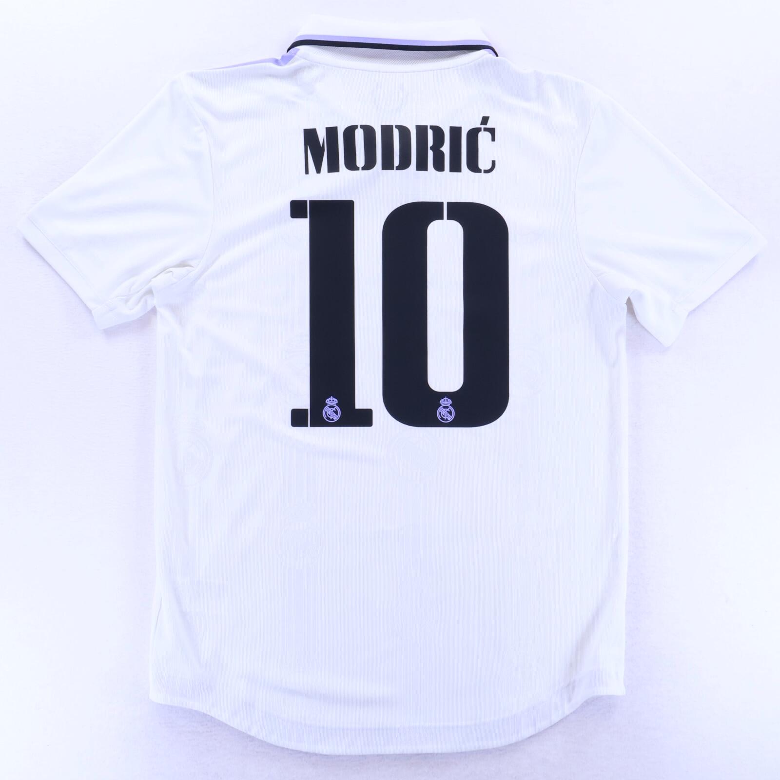 Real Madrid Modrić #10 2022/23 Home Shirt - Player Issue - M
