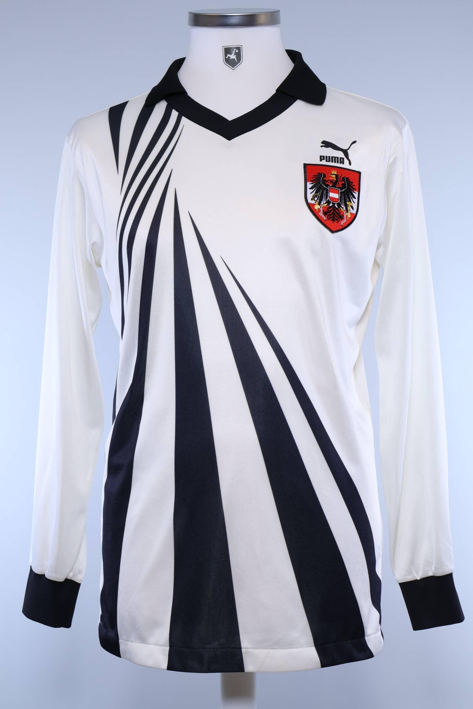 Inter Milan 1992/93 Home Shirt - XL