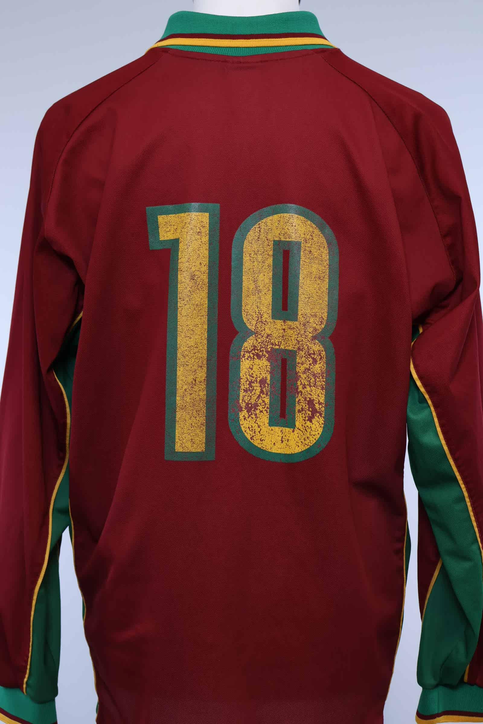 1997/98 - PORTUGAL - #18 - HOME SHIRT - XL