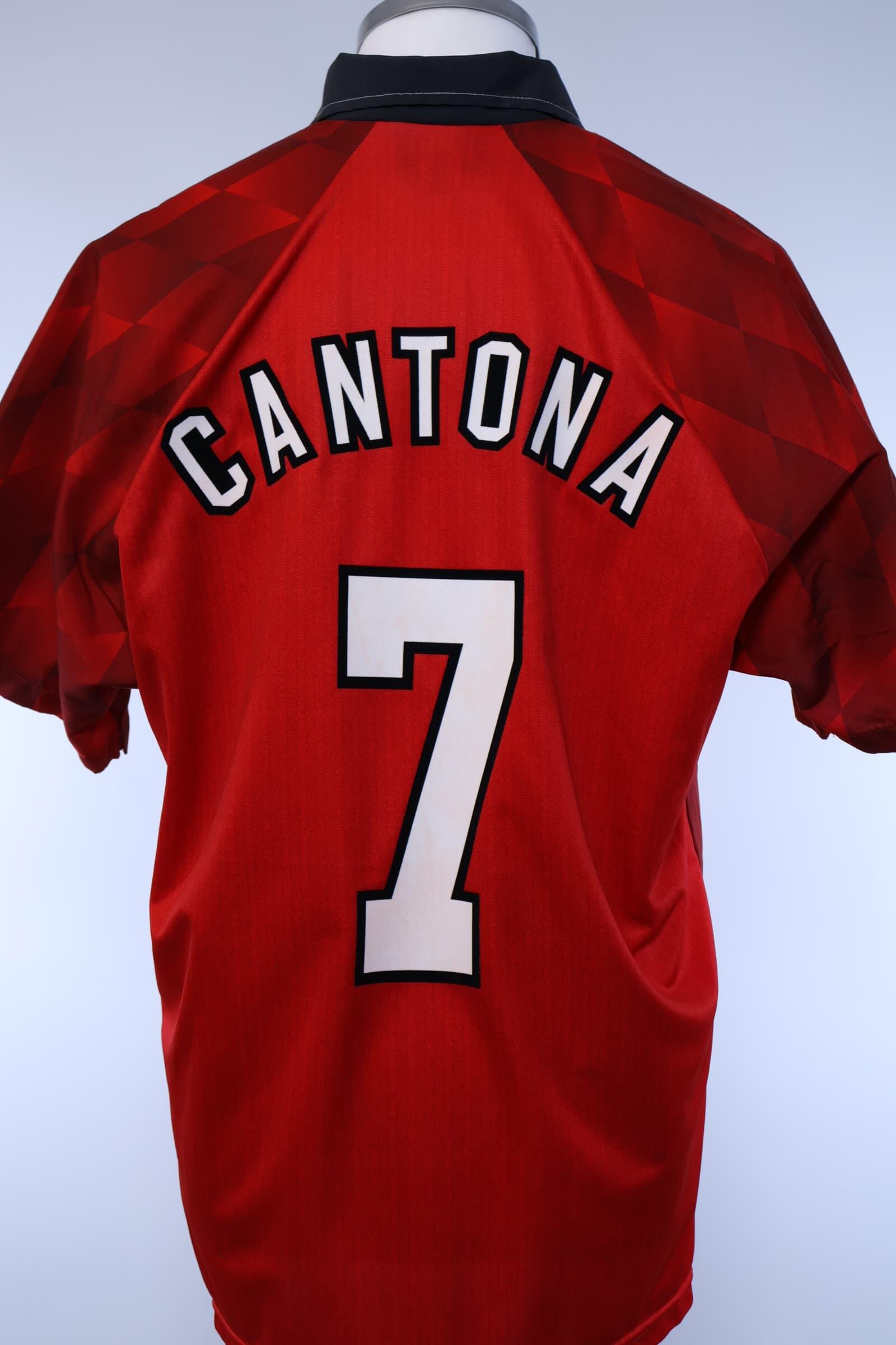 1996/98 - MANCHESTER UNITED - CANTONA - #7 - HOME SHIRT - L