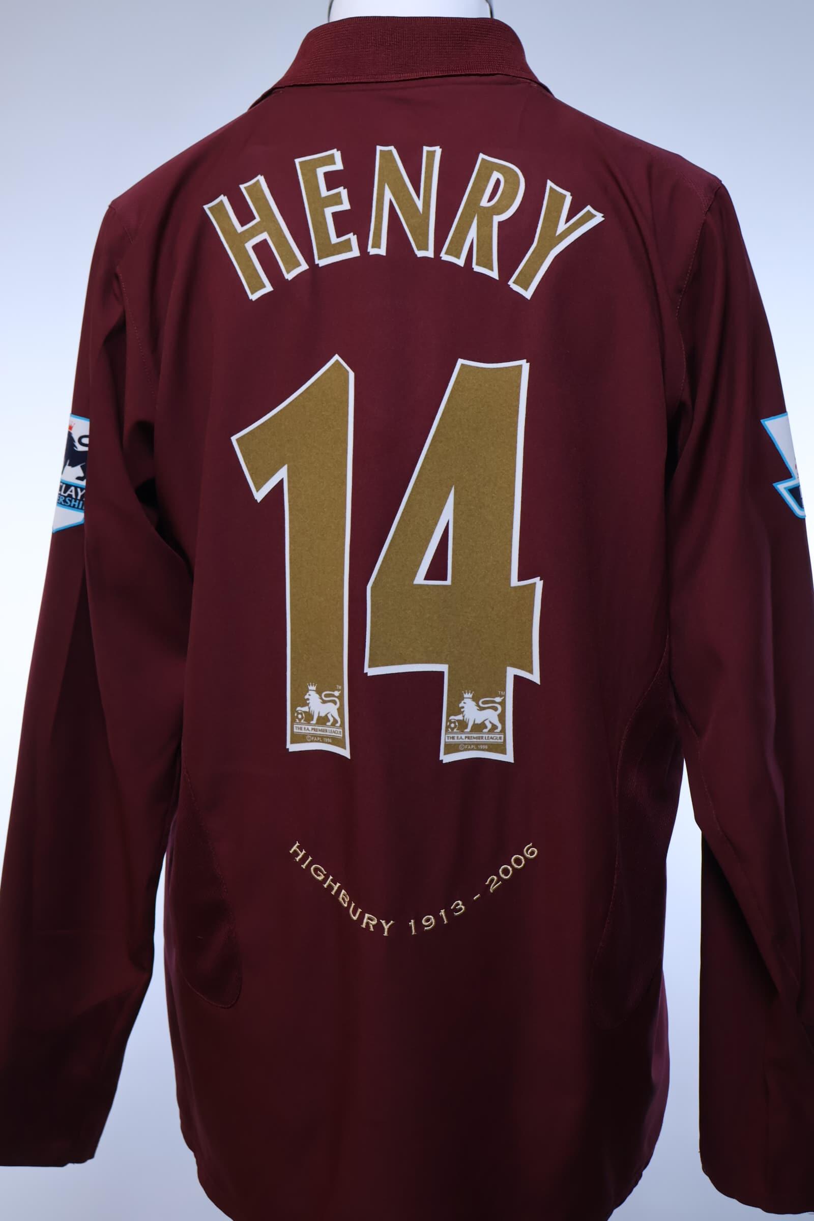Arsenal Henry #14 2005/06 Home Shirt - L