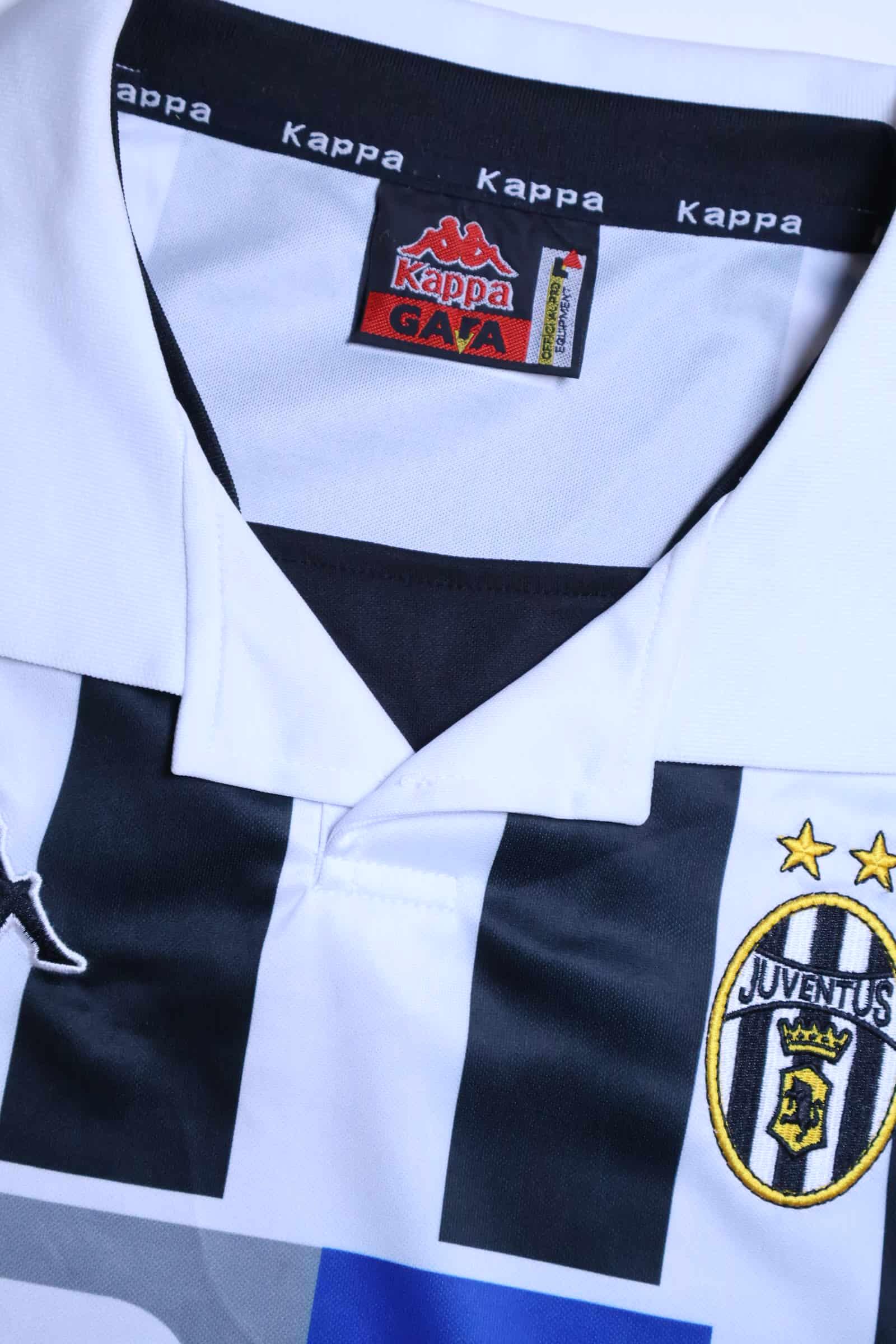 Juventus 1999/00 Home Shirt - Long Sleeve - L