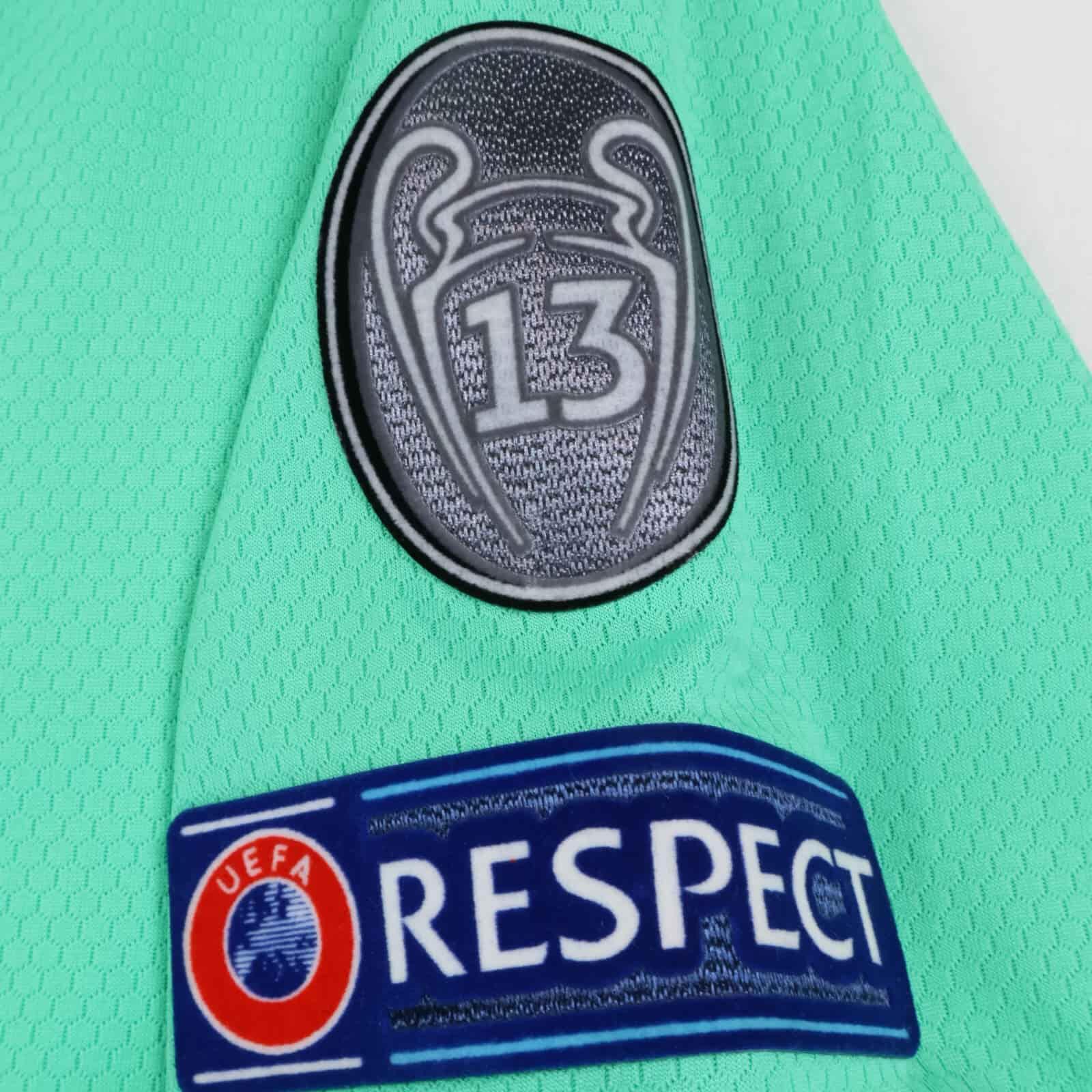 Real Madrid Vinicius Jr #25 2019/20 Third Shirt - XL