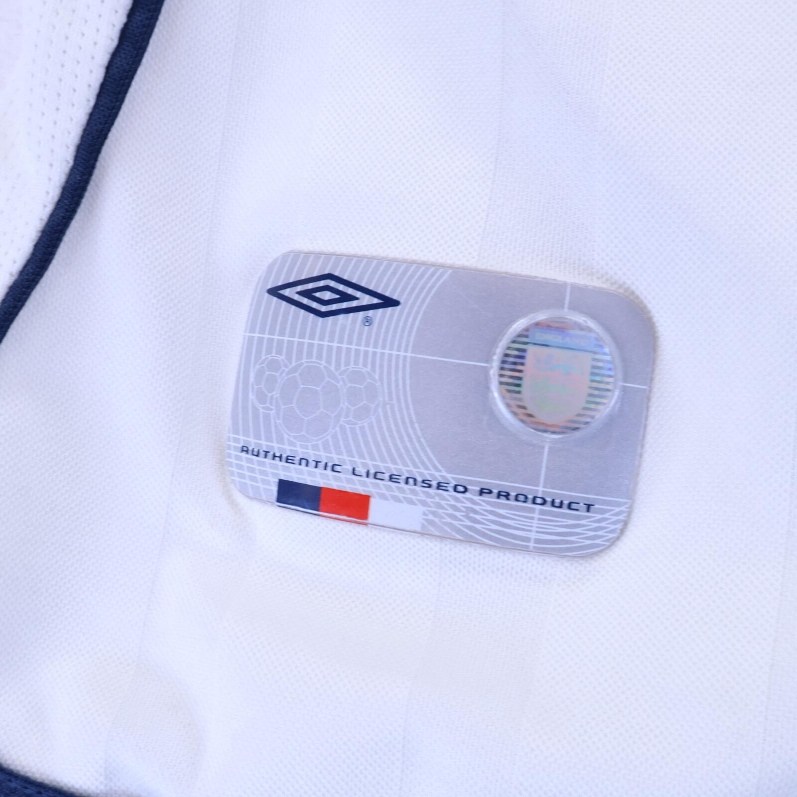 England Beckham #7 2001/03 Home Shirt - L