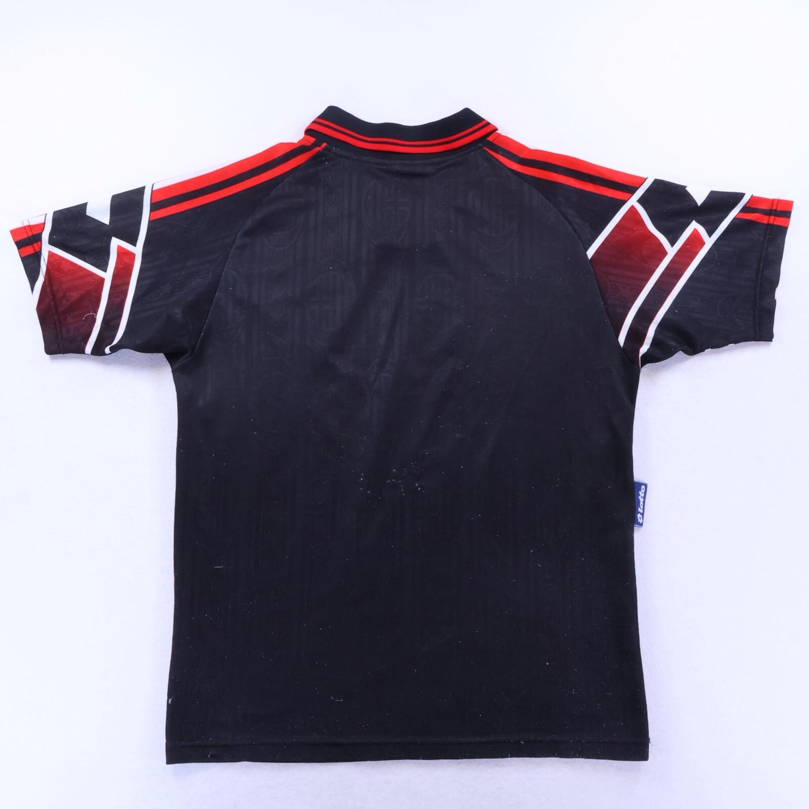 Ac Milan 1996/97 Third Shirt - L