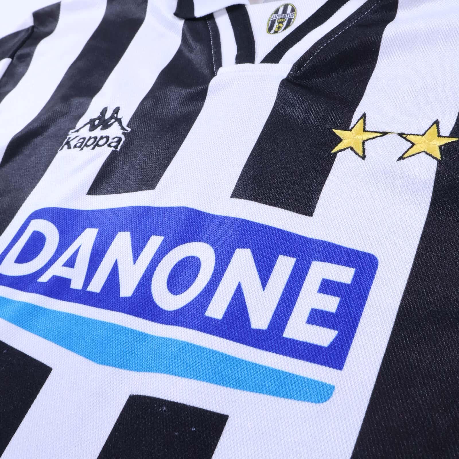 Juventus R. Baggio #10 1994/95 Home Shirt - Long Sleeve - L