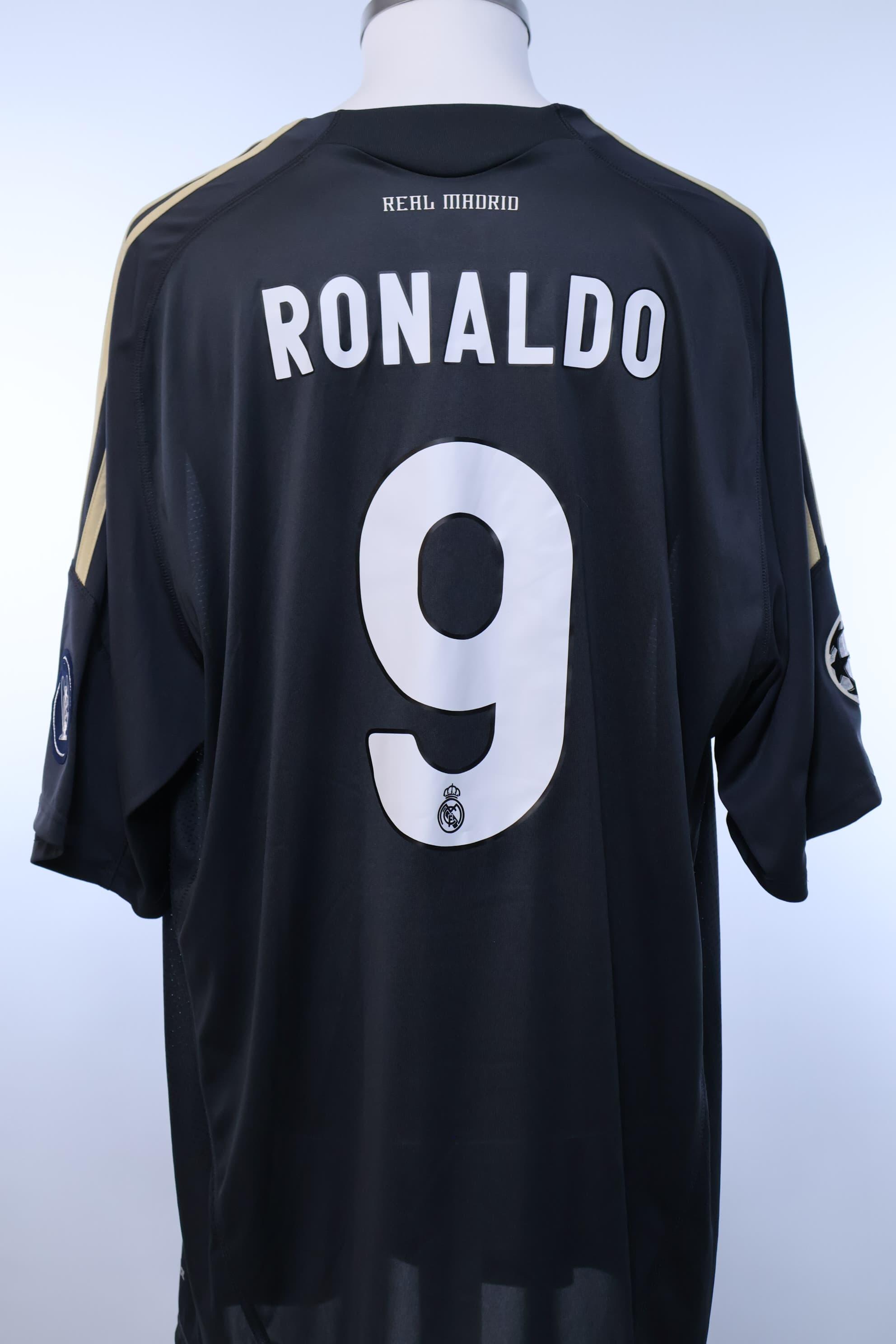 Real Madrid 2009/10 Ronaldo #9 Away Shirt - XXL