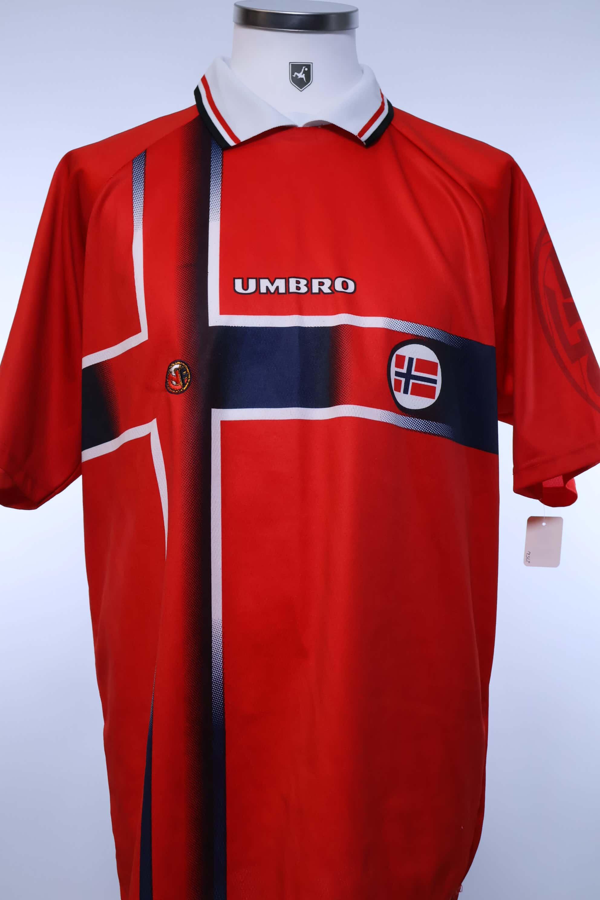 Norway 1997/98 Home Shirt - L