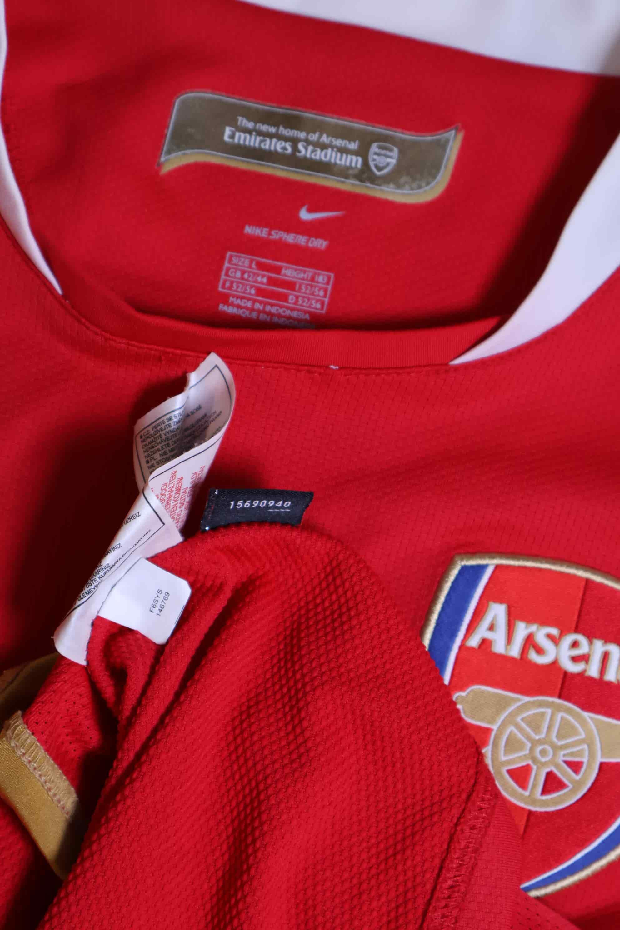 Arsenal Henry #14 2006/07 Home Shirt - L