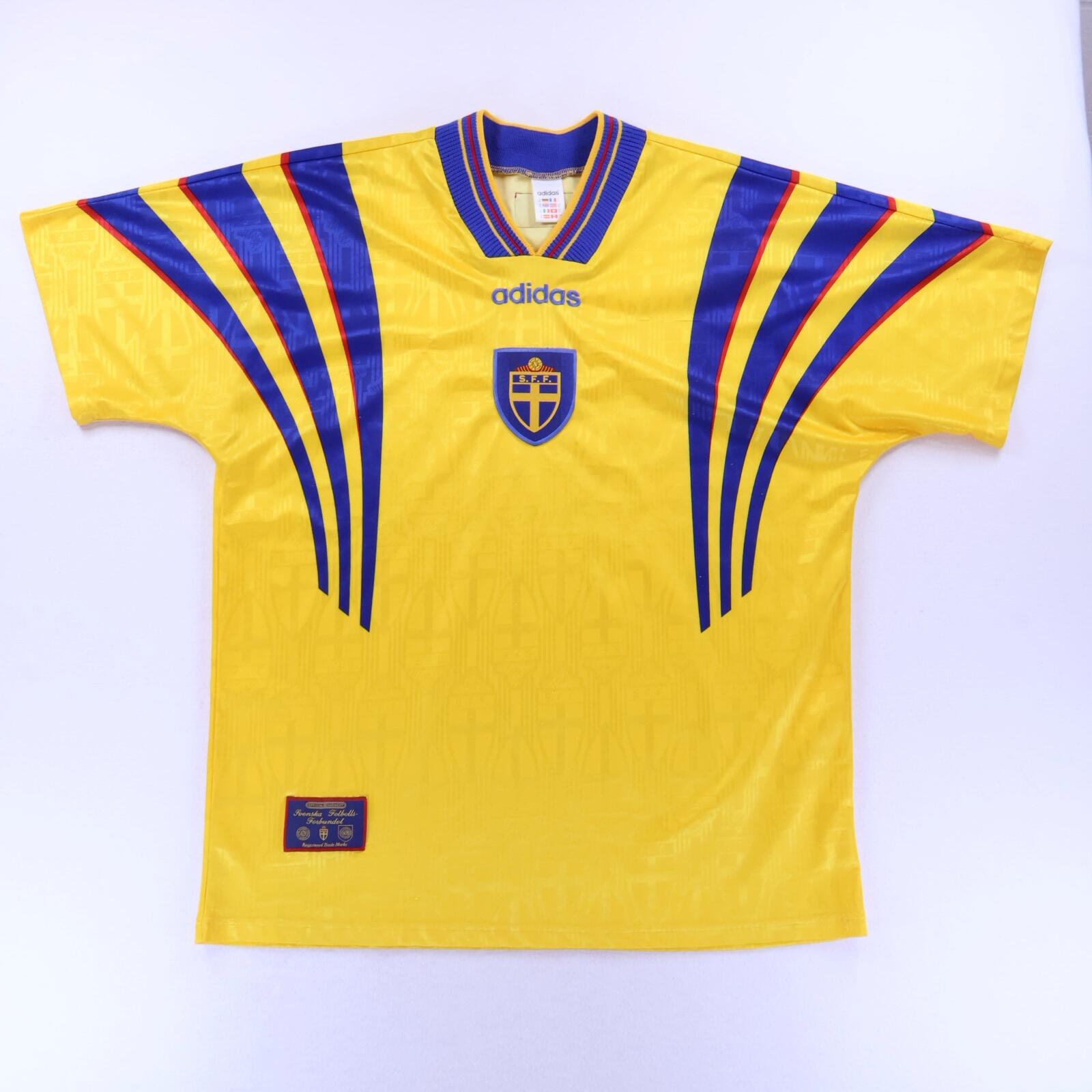Sweden 1996/98 Home Shirt - XL