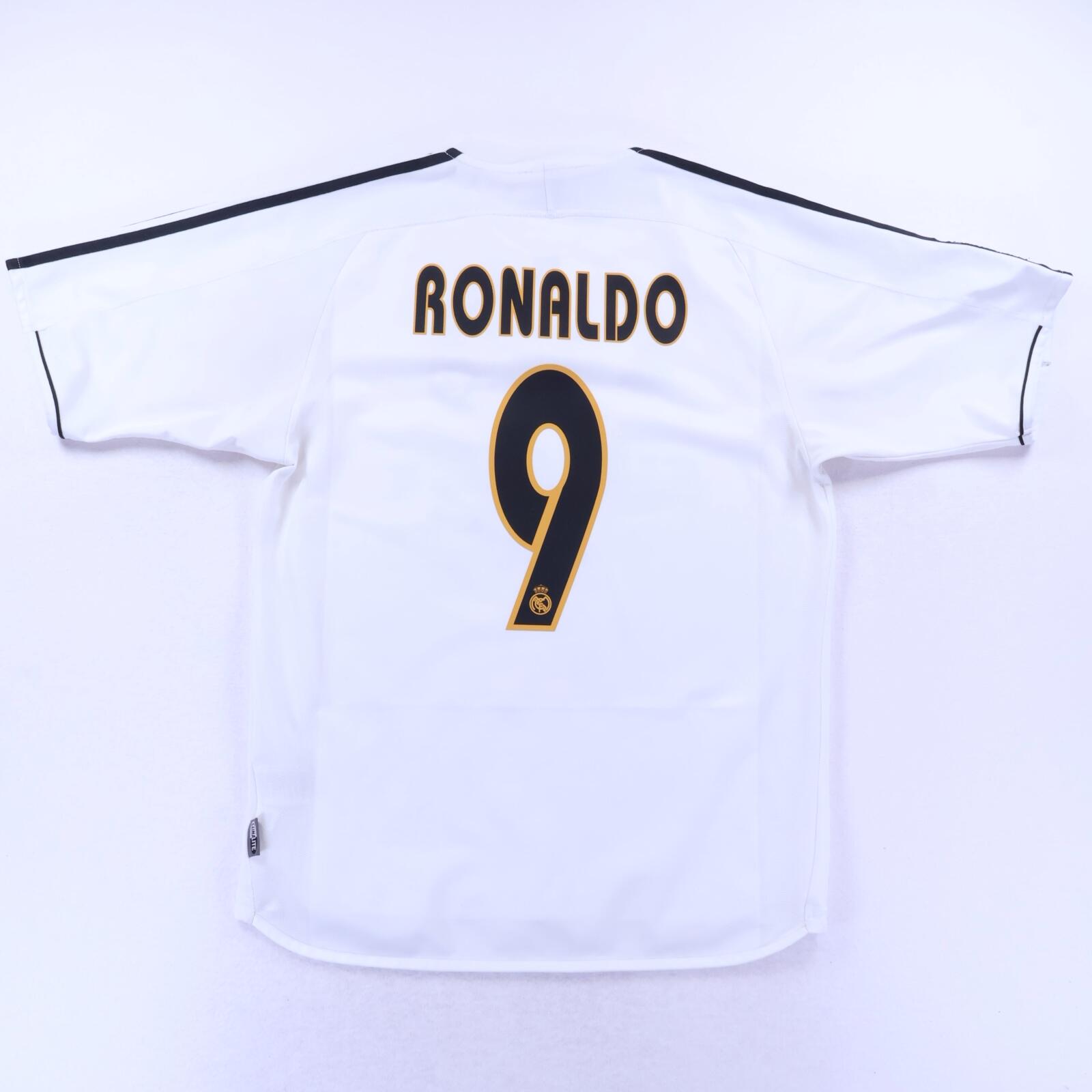 Real Madrid Ronaldo #9 2002/03 Home Shirt - M
