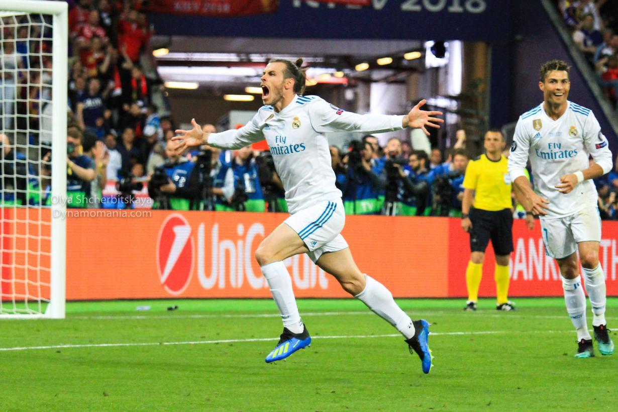 Gareth Bale celebrating alongside Cristiano Ronaldo during the 2018 Champions League final against Liverpool