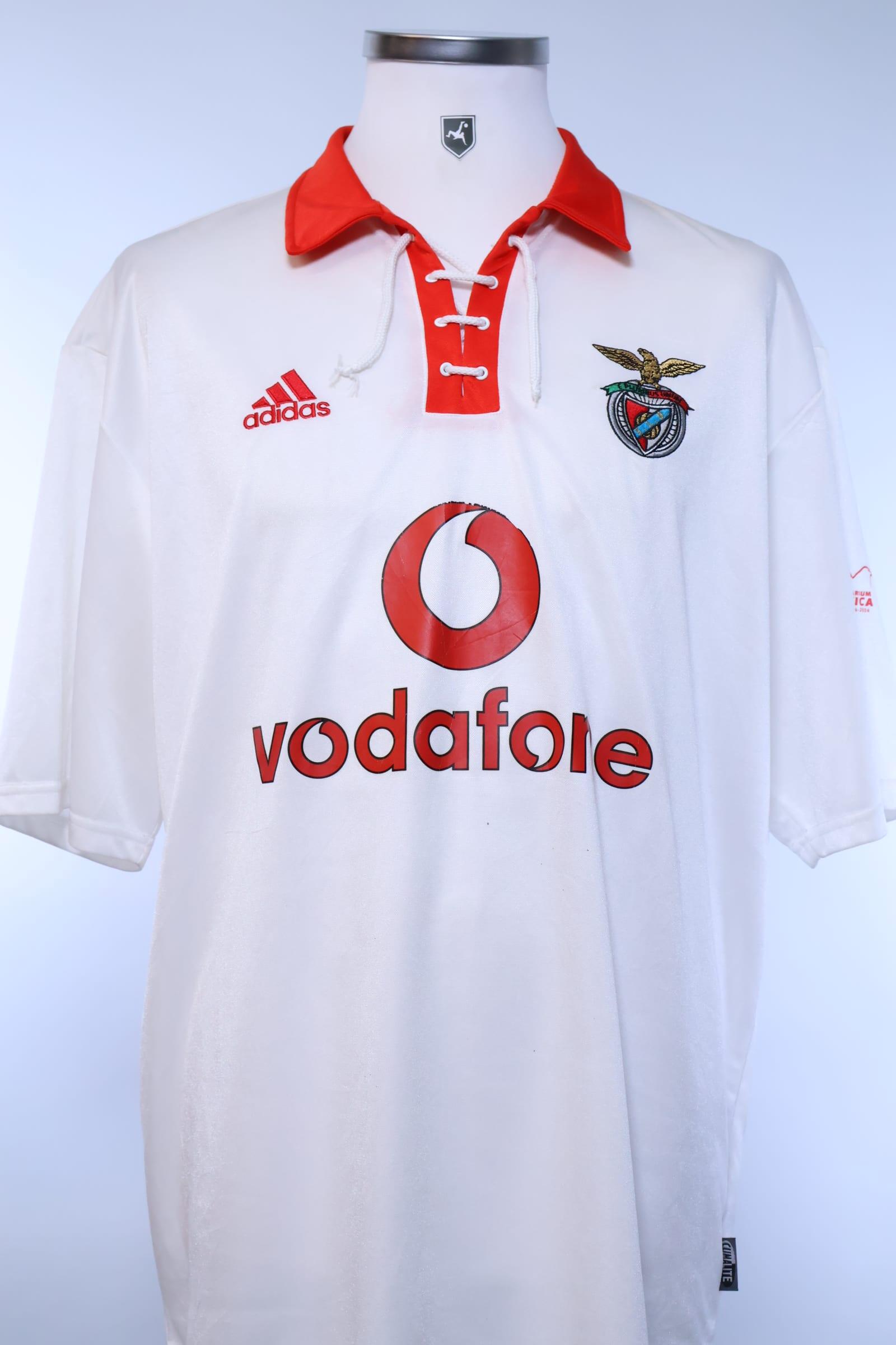 Benfica 2003/04 Simao #20 Home Shirt - XLAuthentic Original Football Shirt