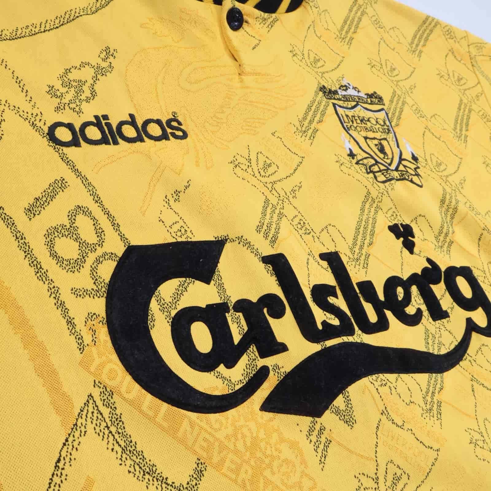 Liverpool F.C 1994/96 Third Shirt - M