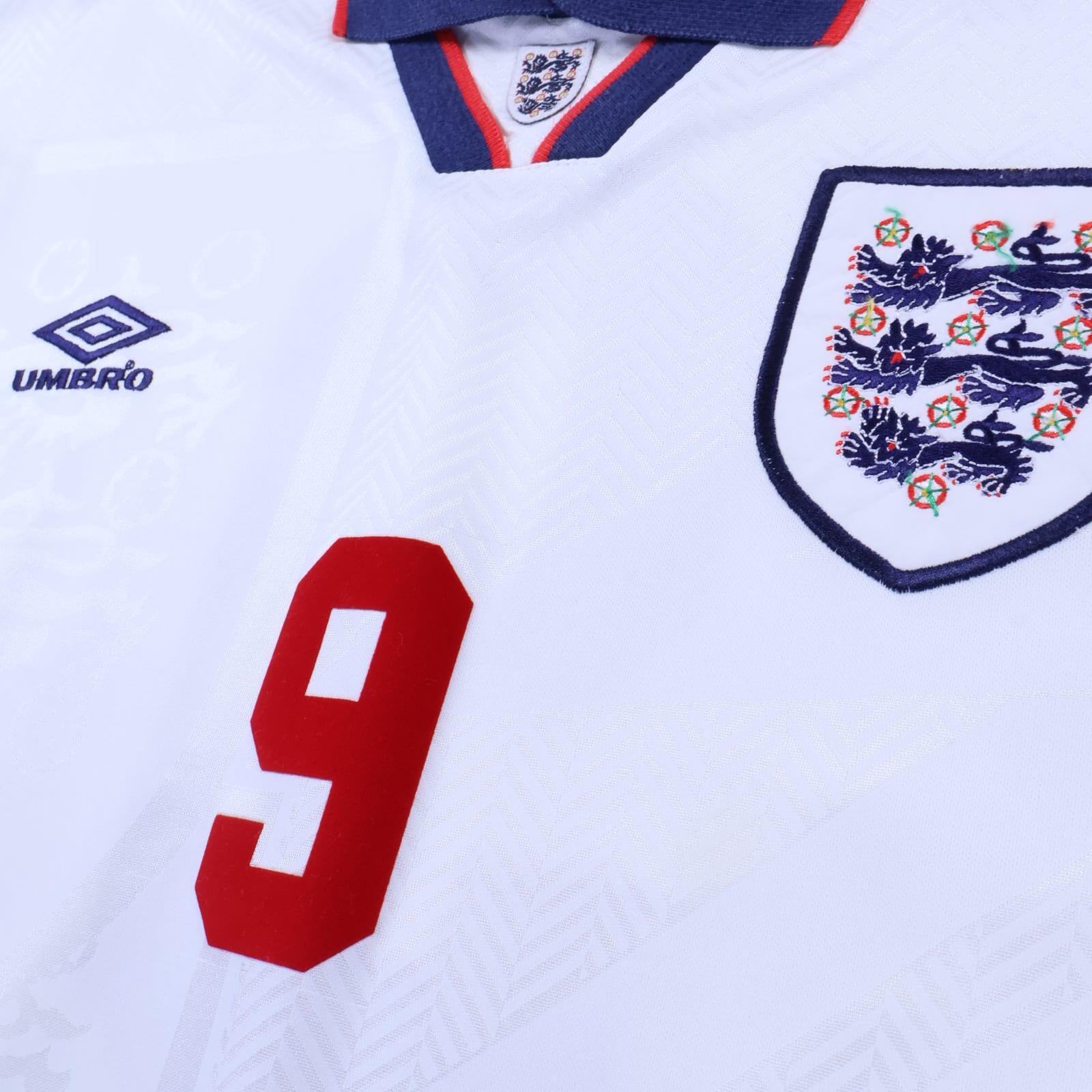 England Shearer #9 1993/95 Home Shirt - L