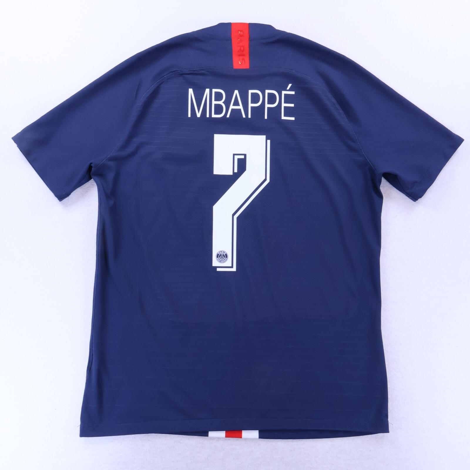 Paris Saint-Germain F.C Mbappé #7 2023/24 Third Shirt - S