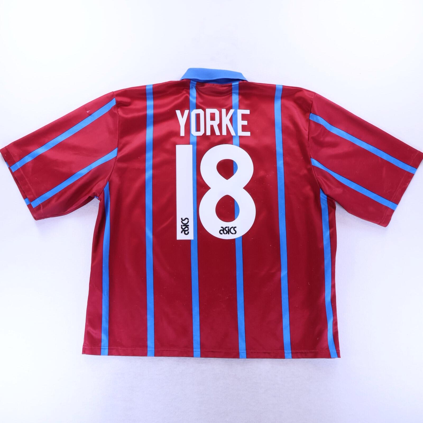 TopBinz Football Shirts Authentic Vintage & Classic Kits from