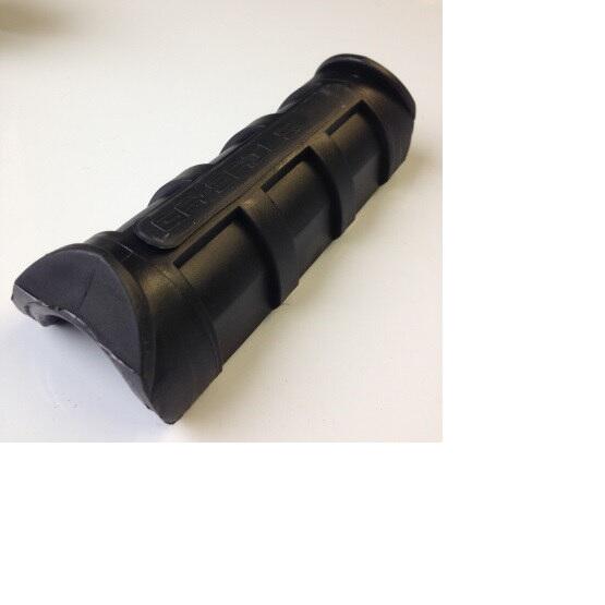 ! alt : dde73883-beac-4703-a461-8e0242c76869 ! title : GA_Carbon_Boom_RDM_Adaptor_-140115CS05-1.jpg ! desc :  ! caption :