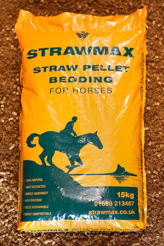 STRAWMAX pelleted bedding
