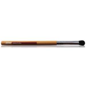 blending brush with light bamboo and rose gold handle and black synthetic hair, handle shows Zao