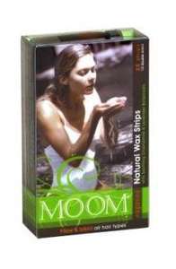 Clear plastic rectangle container with label inlay showing Moom express natural wax strips for face and bikini
