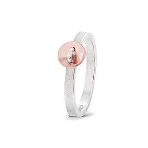 Collage ring C30