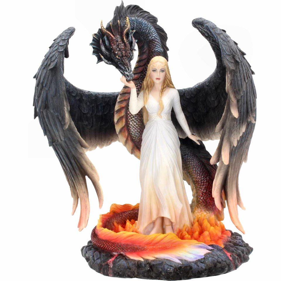 Fia - Dramatic Fantasy Dragon Figurine - Nemesis Now D4987R0