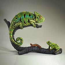 chameleon-green-ed42g-edge-with-african-tree-frog-ed43g-by-matt.jpg