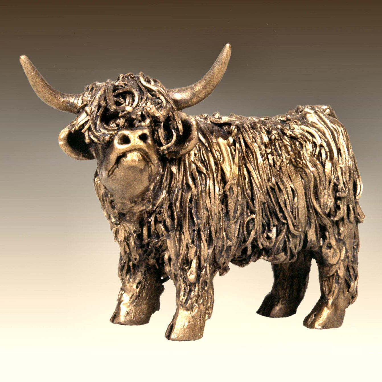 Highland Cow Standing - junior (VB076) by Veronica Ballan