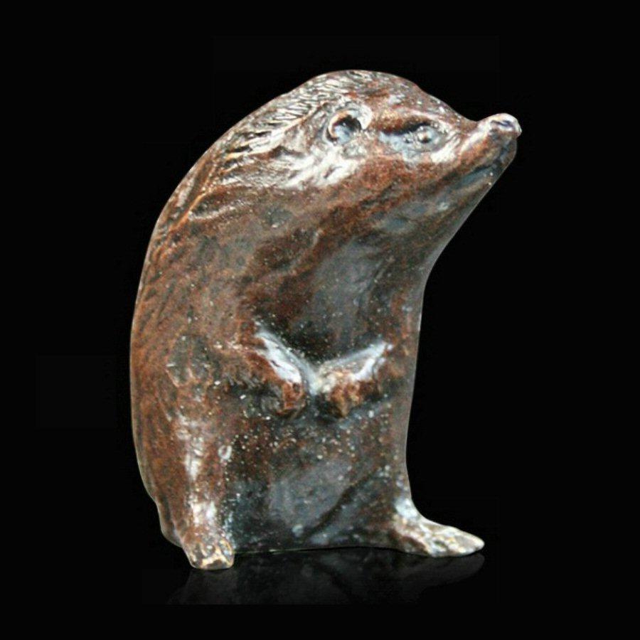 Small Hedgehog Standing (907) in bronze by Michael Simpson