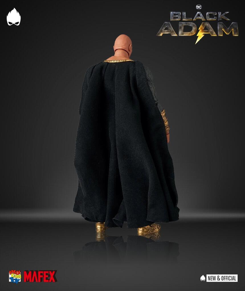 Medicom MAFEX - Black Adam Action Figure 1/12 Scale Black Adam