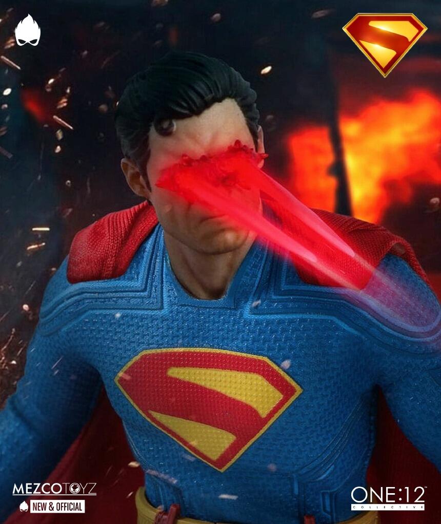 MEZCO - One:12 Collective Superman (2025) Action Figure 1/12 Scale