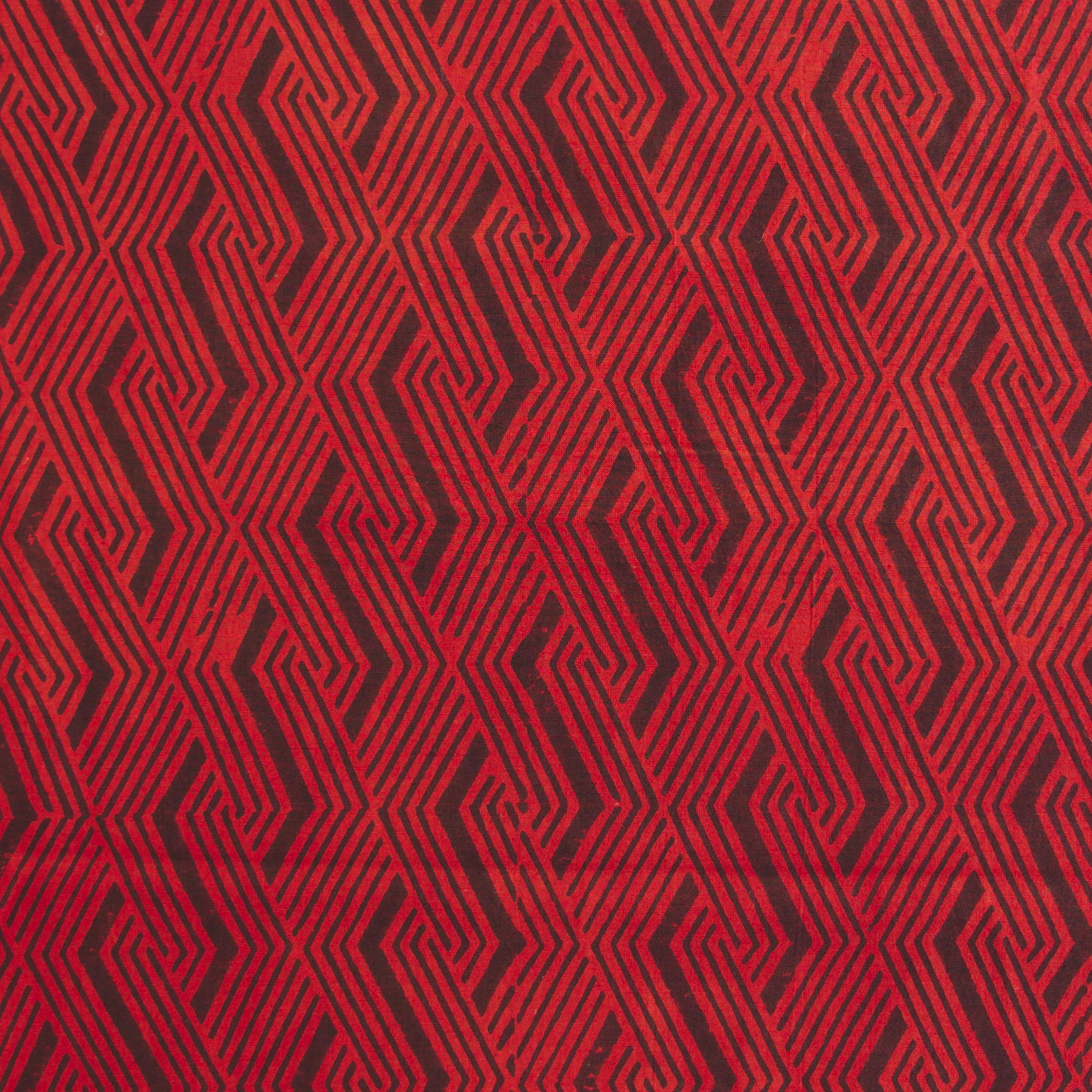 SIK26 - Indian Block-Printed Cotton Fabric - Brick & Mortar Design - Black Iron and Red Alizarin Dye - Flat