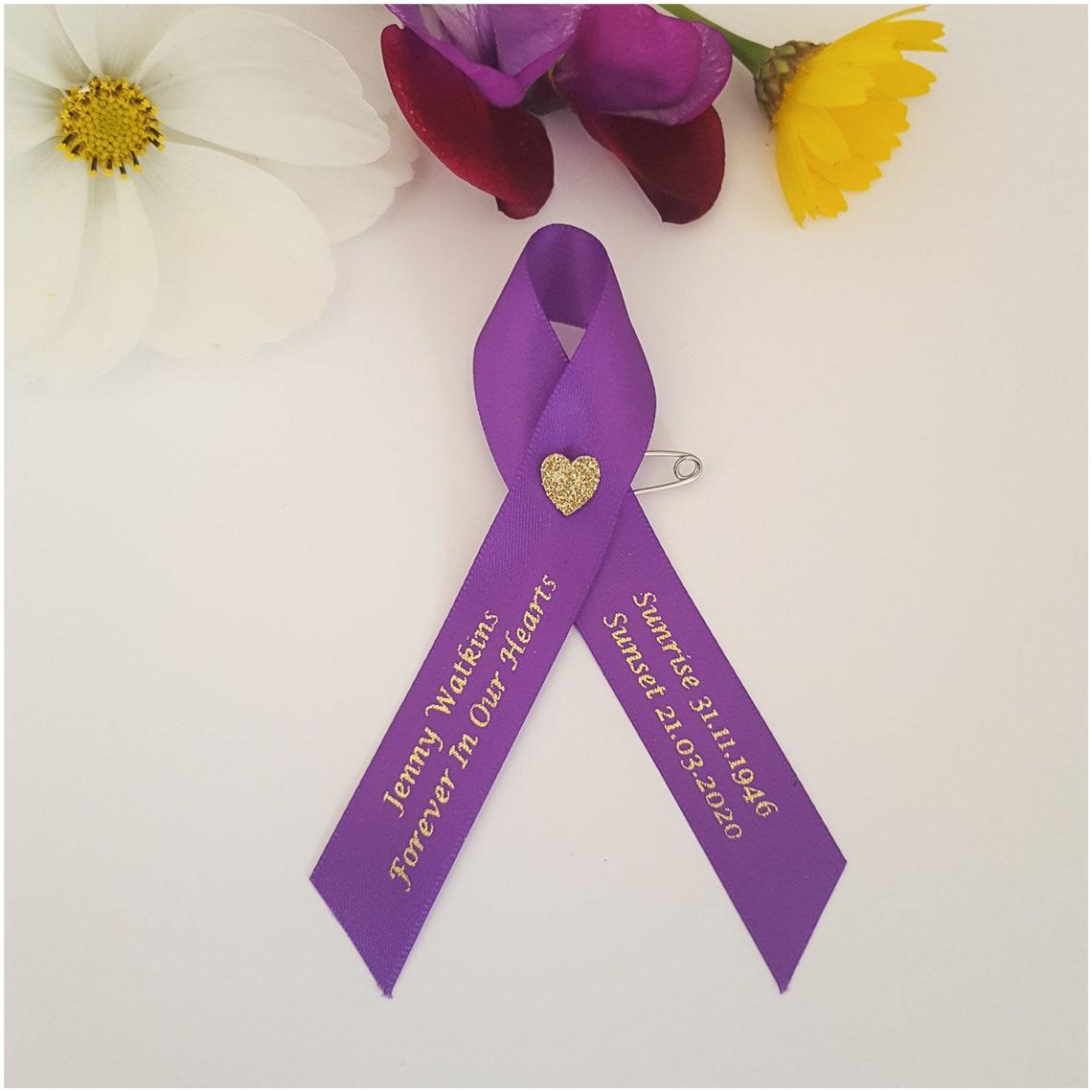 Memorial ribbon with gold heart