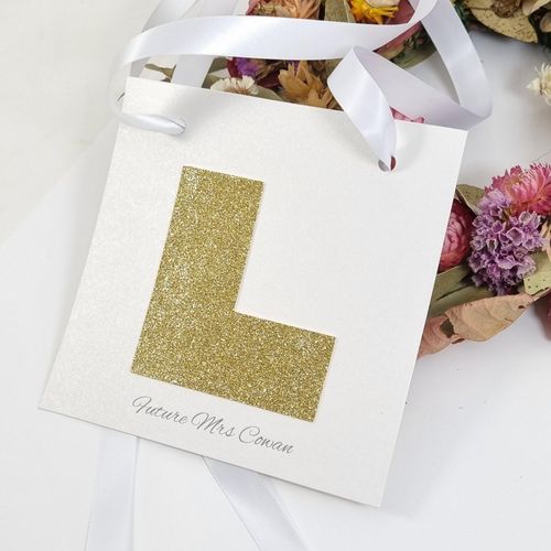 Gold glitter L plate