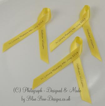 yellow memorial ribbons