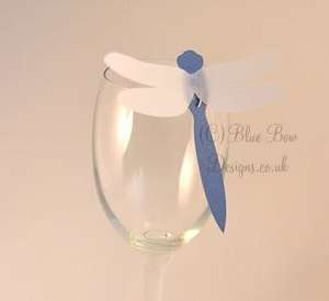 Blue wine glass dragonfly place cardon wone glass