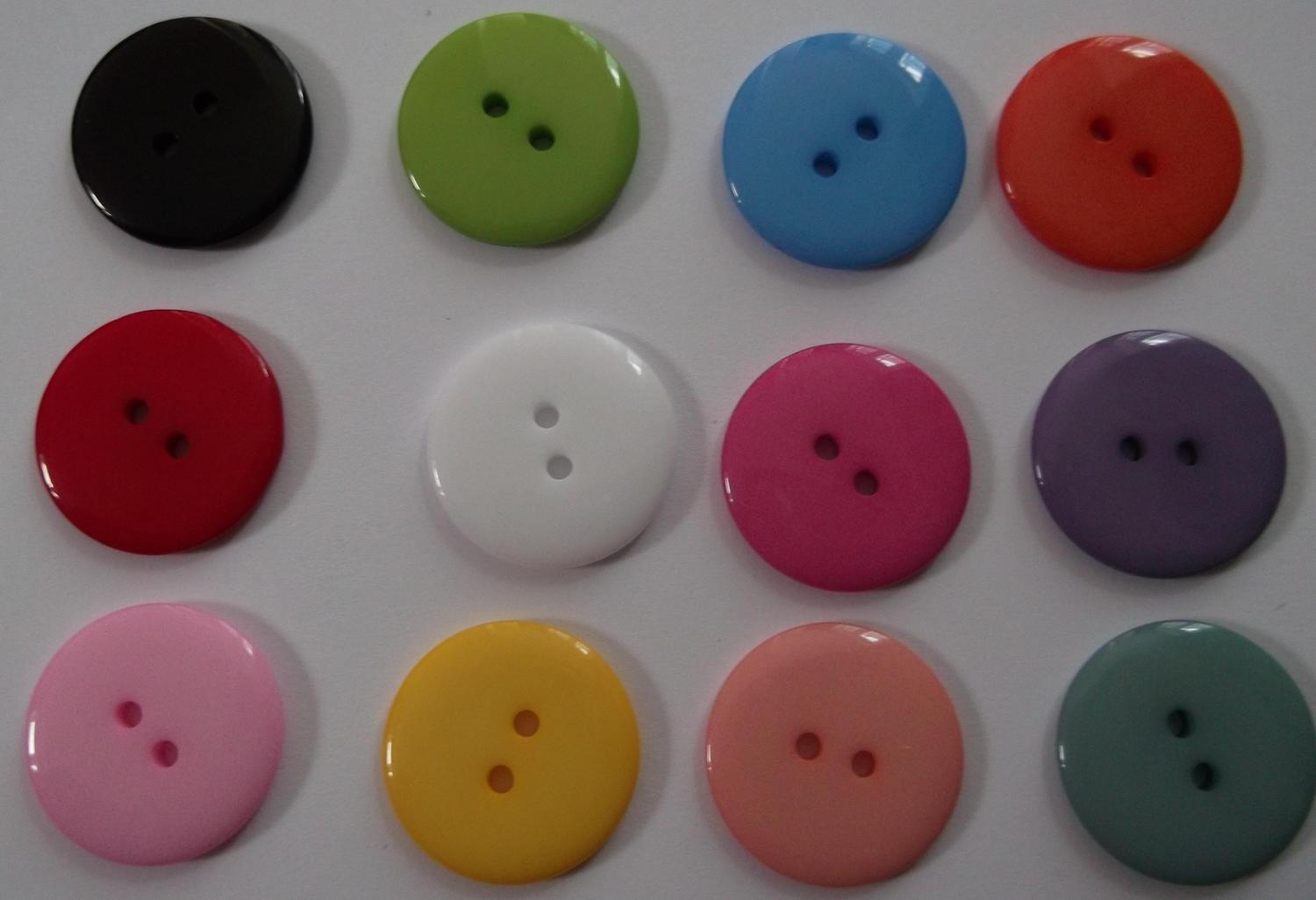 Mixed Colour 23mm round large resin sewing buttons