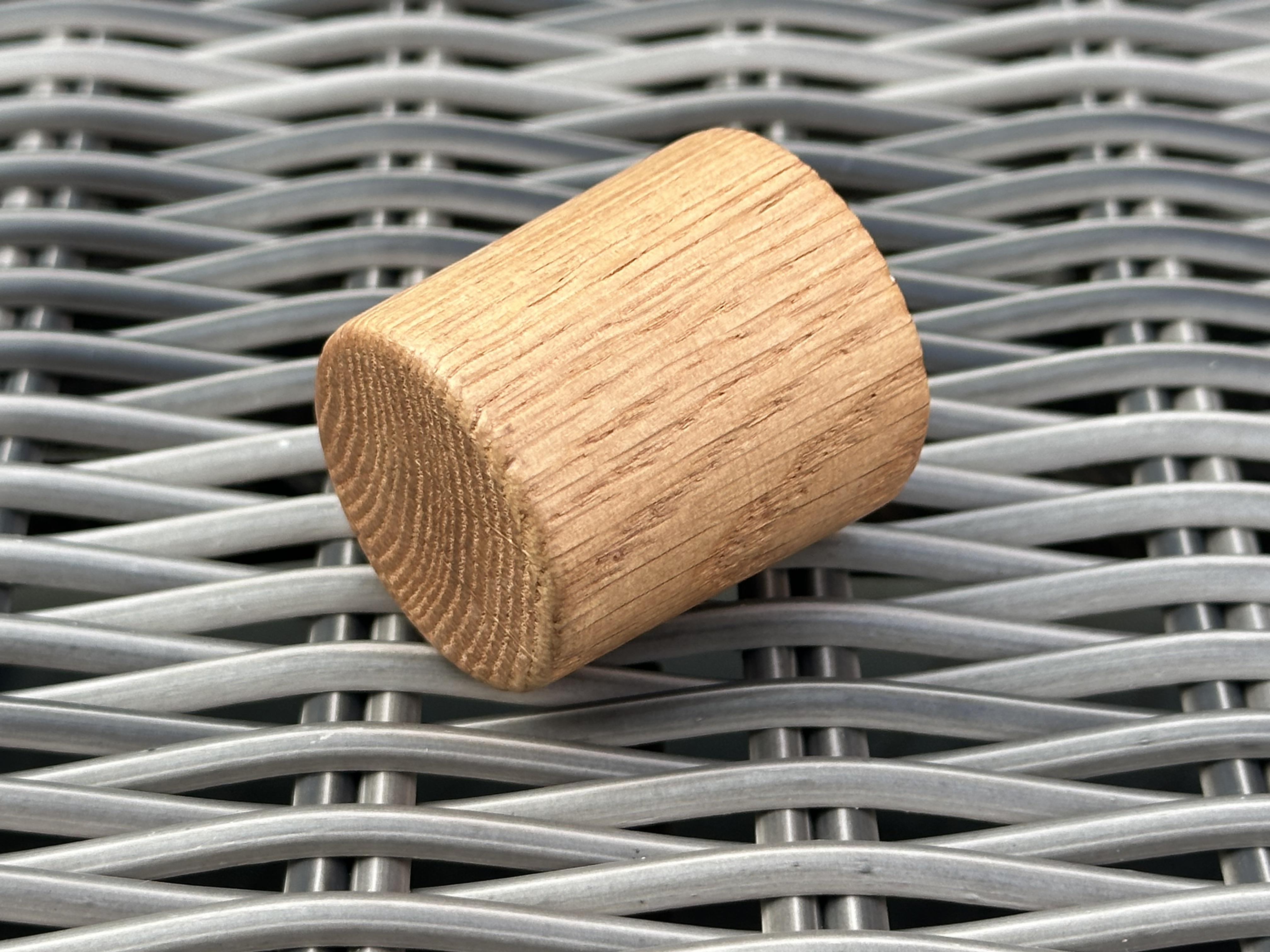 Oak knob 3