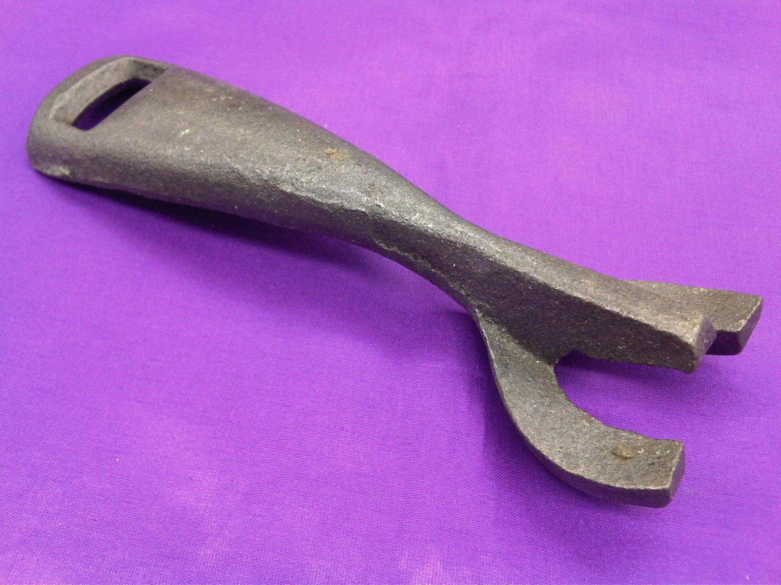 Lifter for Cast Iron Sizzler 