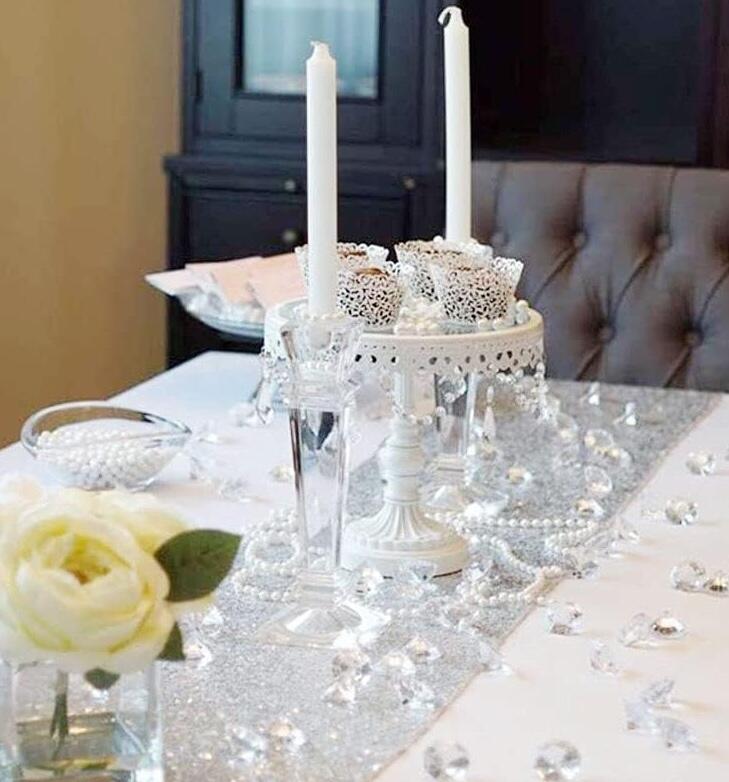 table-decoration-acrylic-gems.jpg