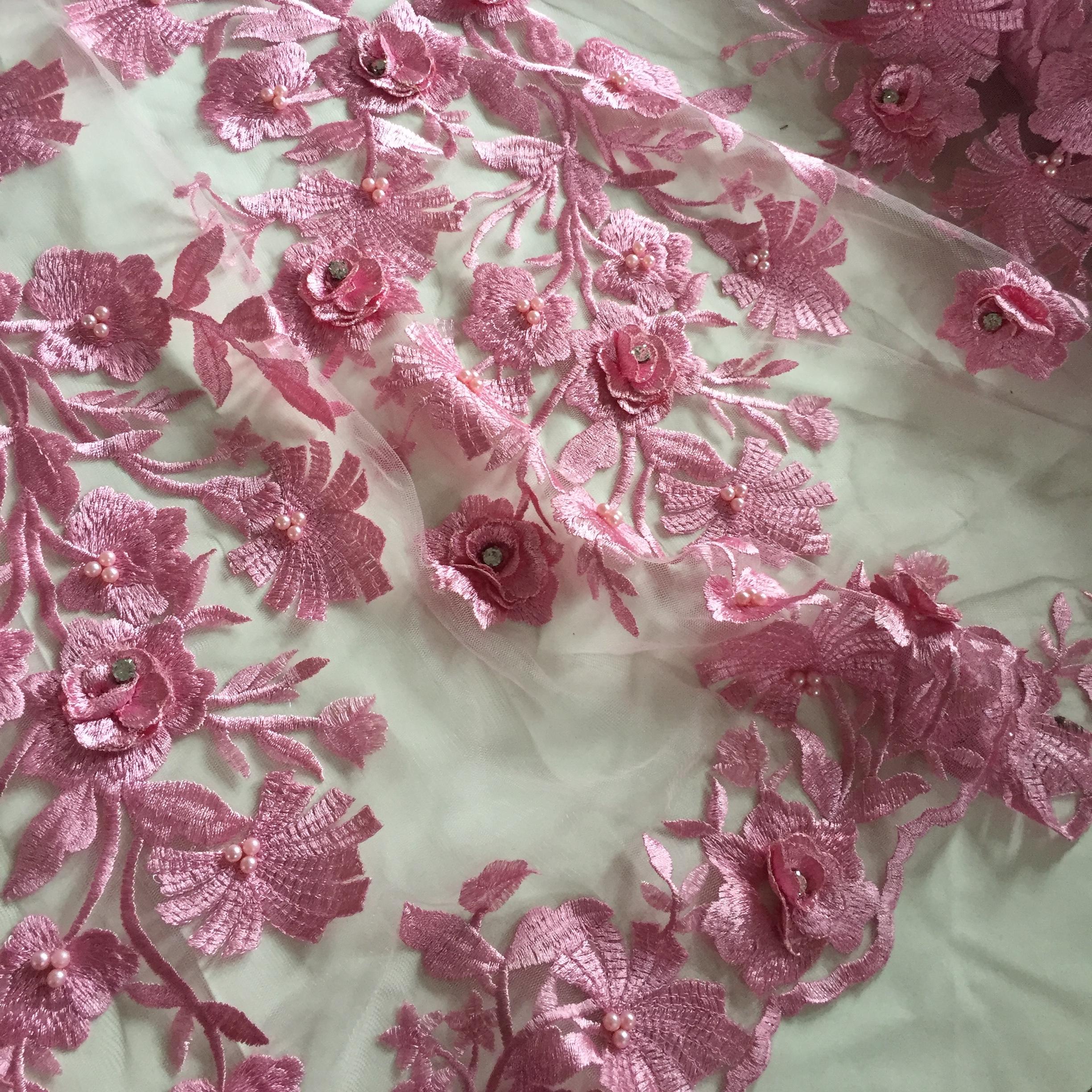 What is Tulle ? 10 FAQ answered about this beautiful fabric - SewGuide