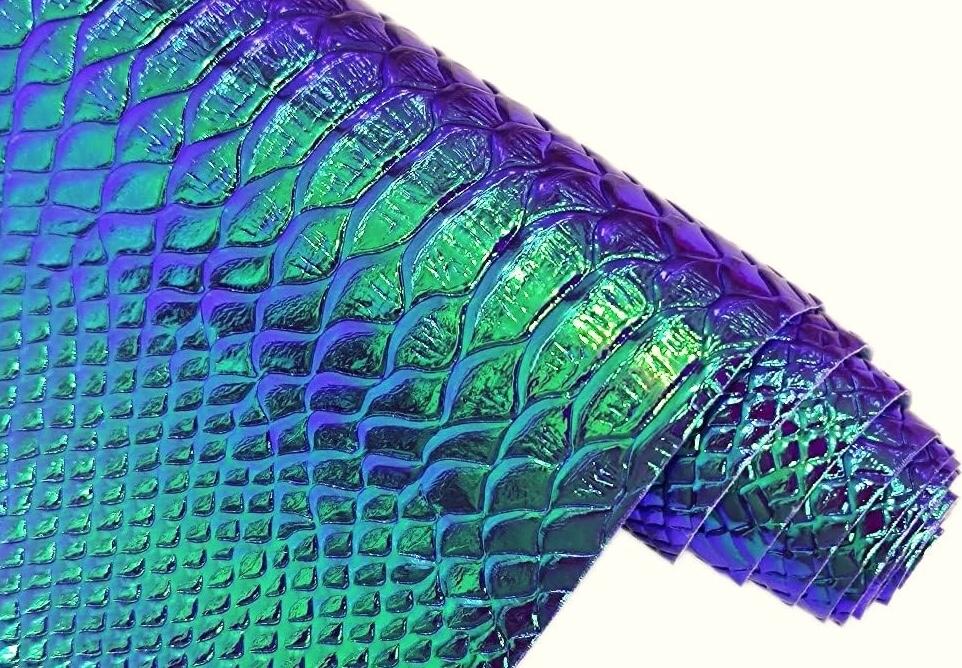 iridescent-embossed-crocodile-on-roll.jpg