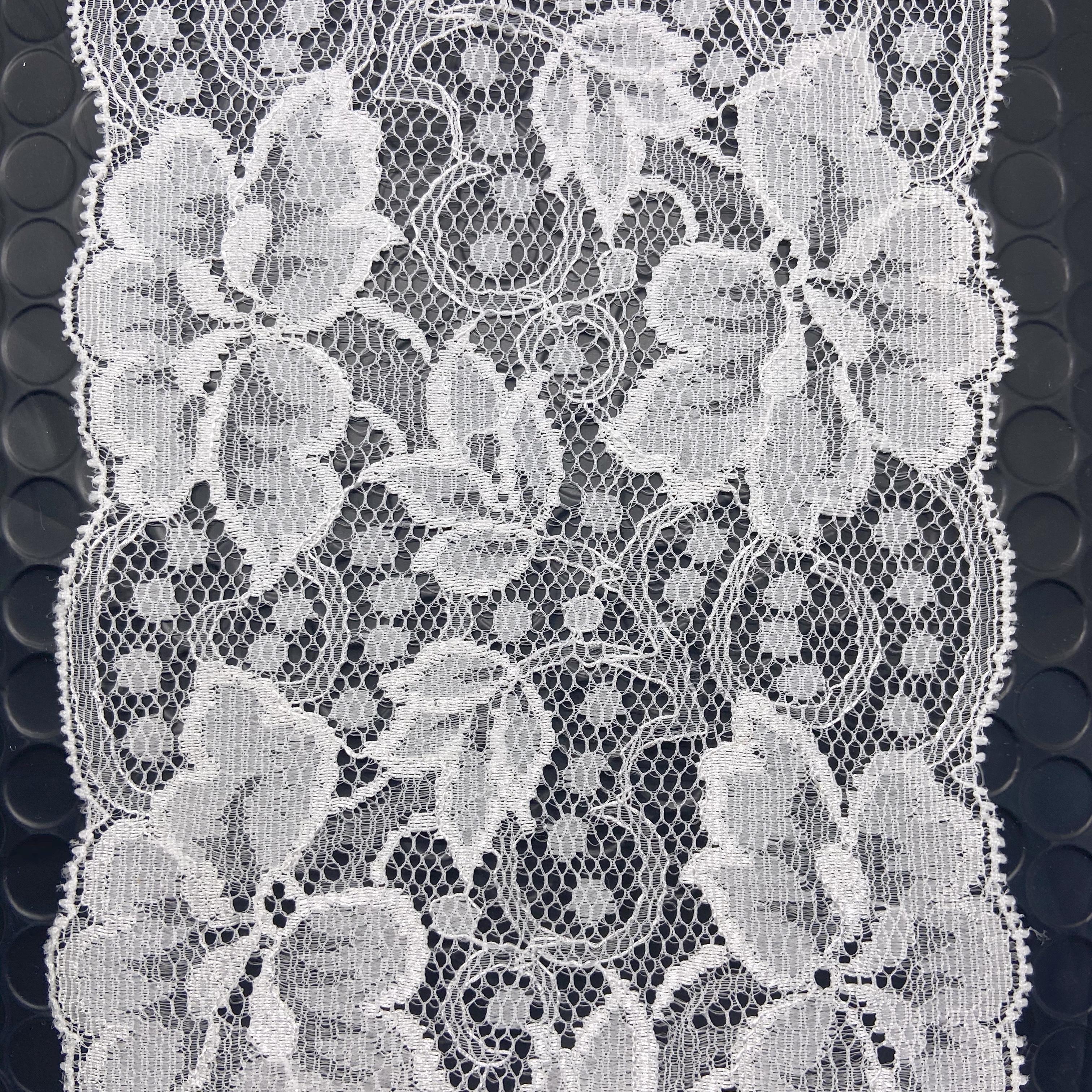 Lace - Non-stretch - Scallop (dividable/divisible) Allover Lace - French -  BLACK, 160cm wide x 1m