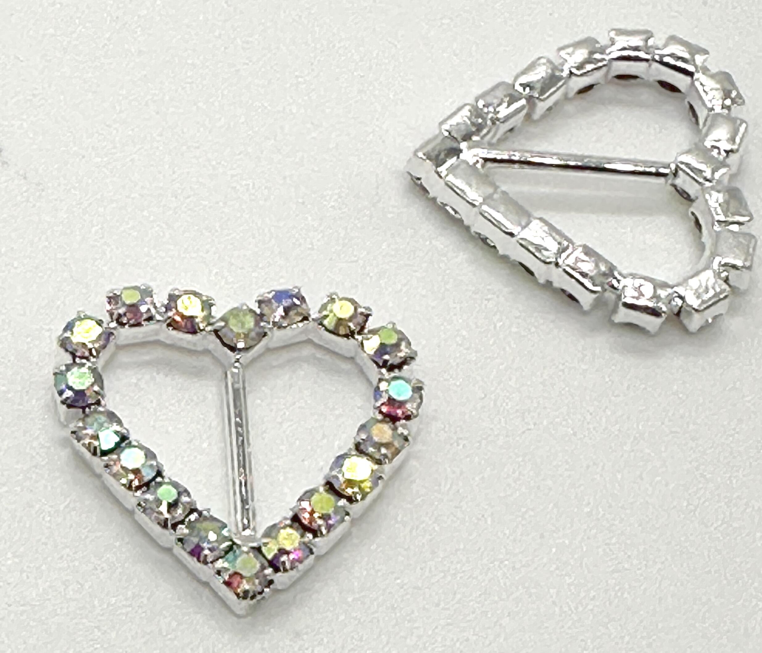 ab-diamante-rhinestone-heart-for-bra-centre3.jpg