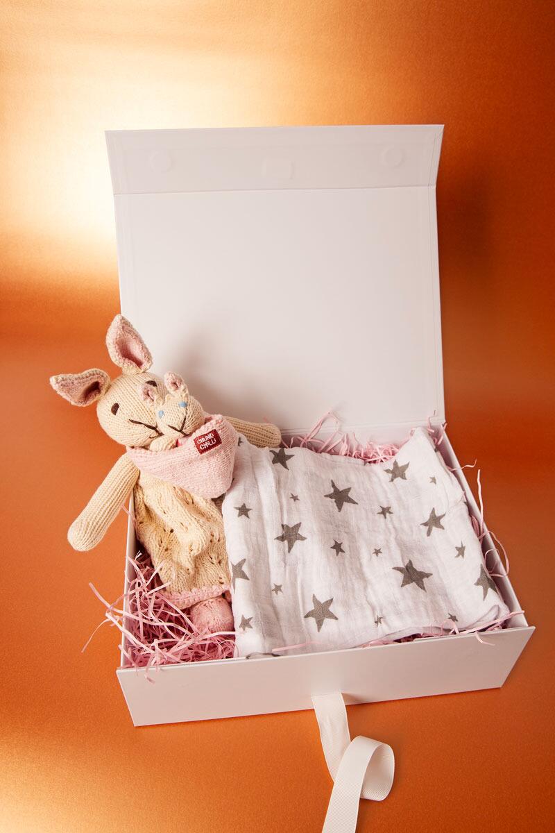 personalised new baby gift box