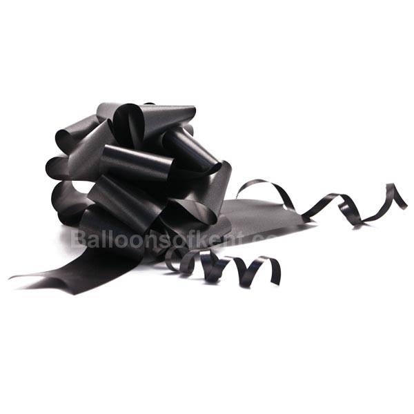 black pull bow
