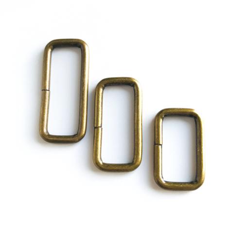 antique brass wire form rectangle rings in 2 widths, 1" (25mm) and 1 1/2" (38mm), use these as connectors to attach bag handles