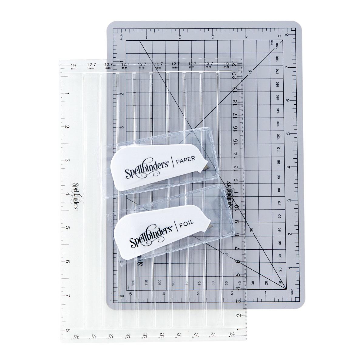 Spellbinders - Metal Ruler 12 Inch / 30 cm (T-0147)