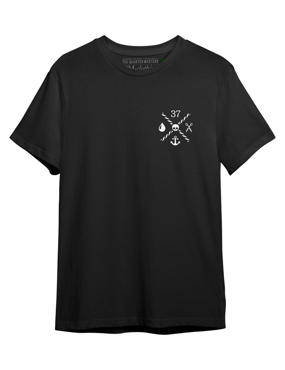 Back print T-shirt with THE QUARTER MASTERS logo on the front chest